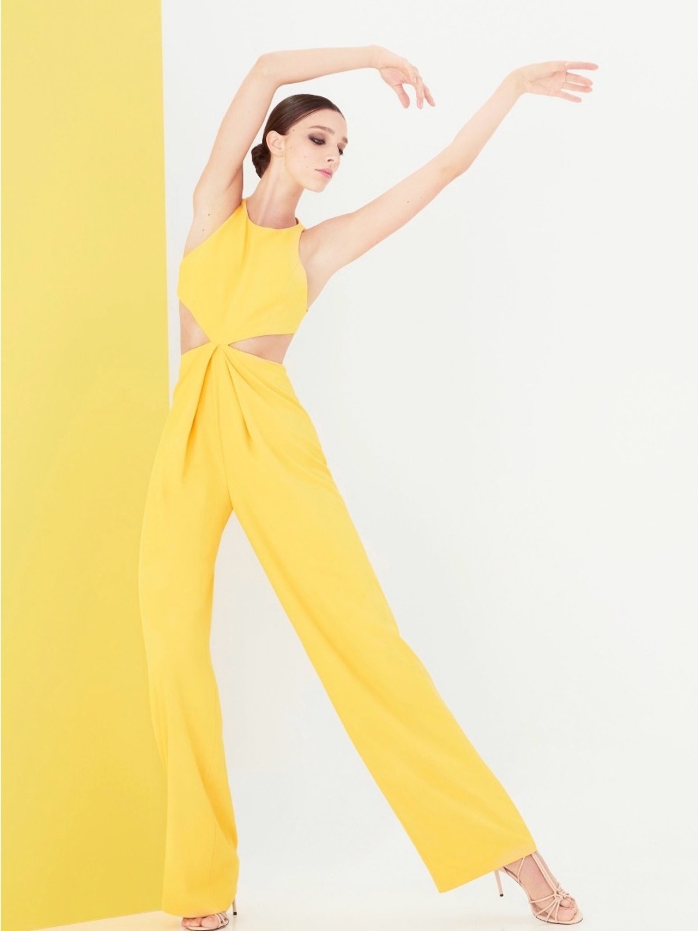 Alice + Olivia Yellow Cutout Halter Jumpsuit Sz 6